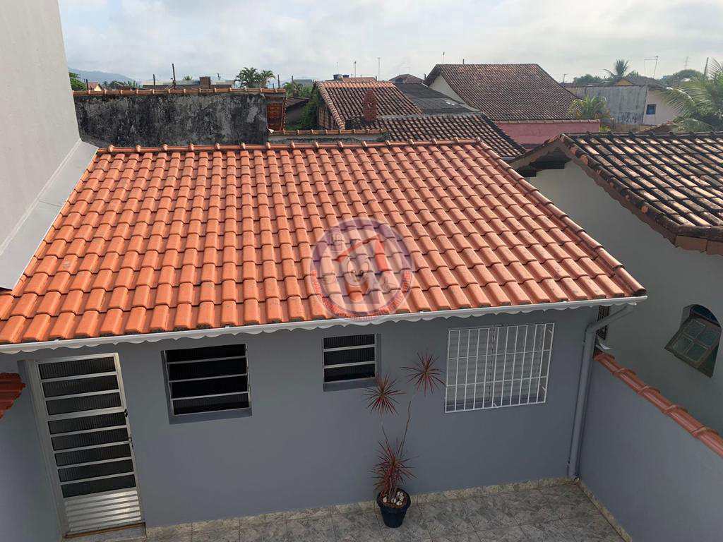 Sobrado à venda com 2 quartos, 160m² - Foto 2