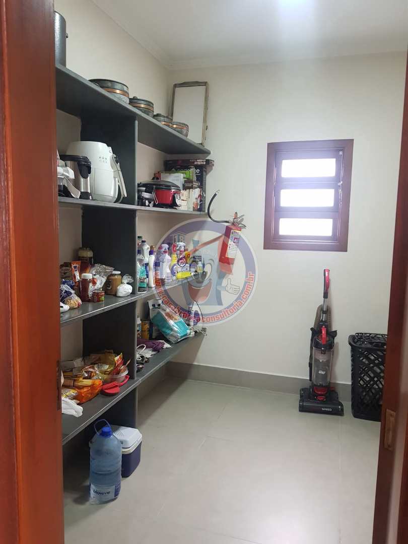 Sobrado à venda com 4 quartos, 600m² - Foto 15