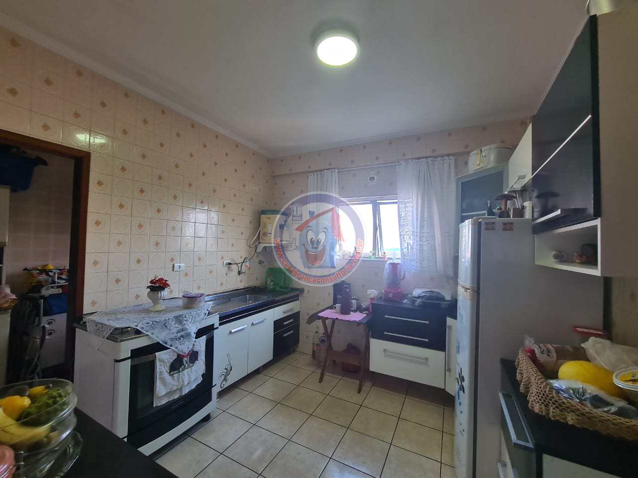 Apartamento à venda com 3 quartos, 112m² - Foto 2