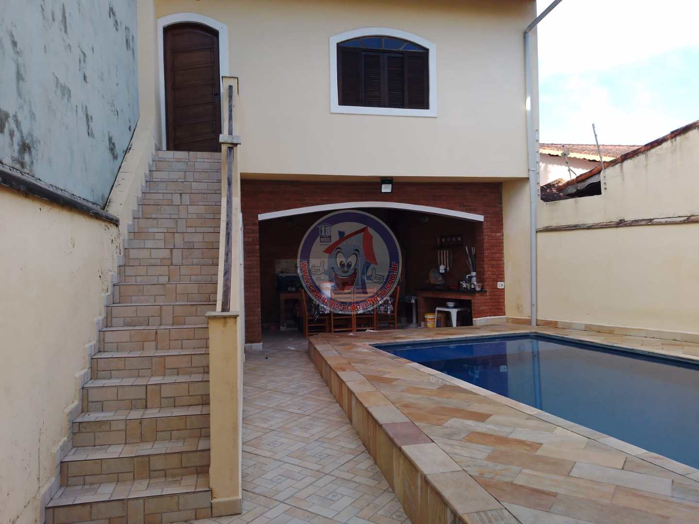 Sobrado à venda com 3 quartos, 368m² - Foto 2