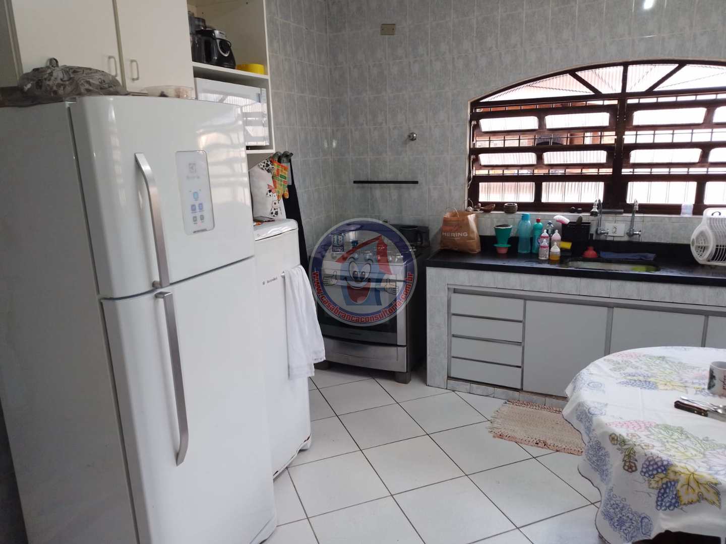 Sobrado à venda com 3 quartos, 368m² - Foto 4