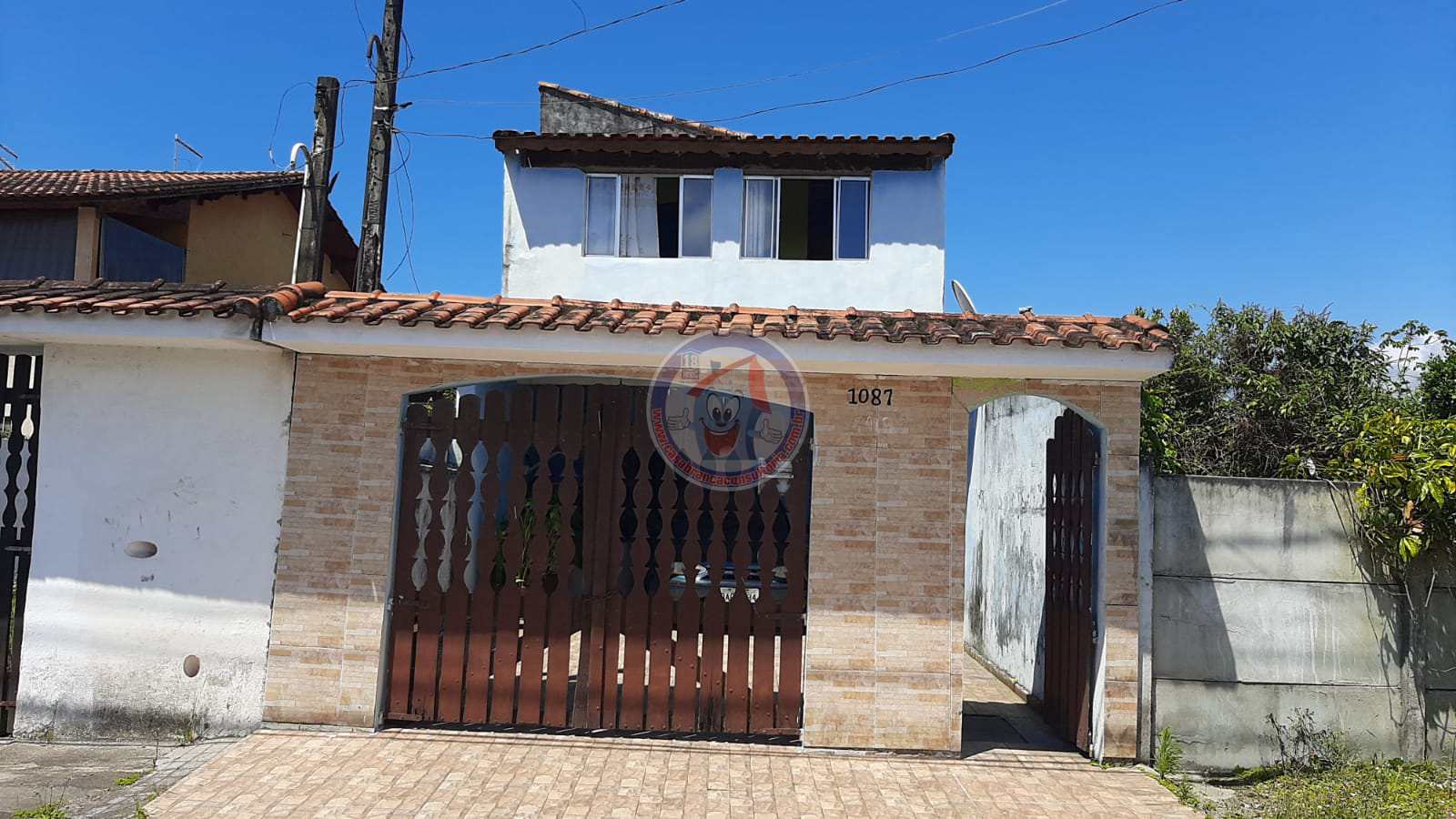 Sobrado à venda com 4 quartos, 124m² - Foto 1