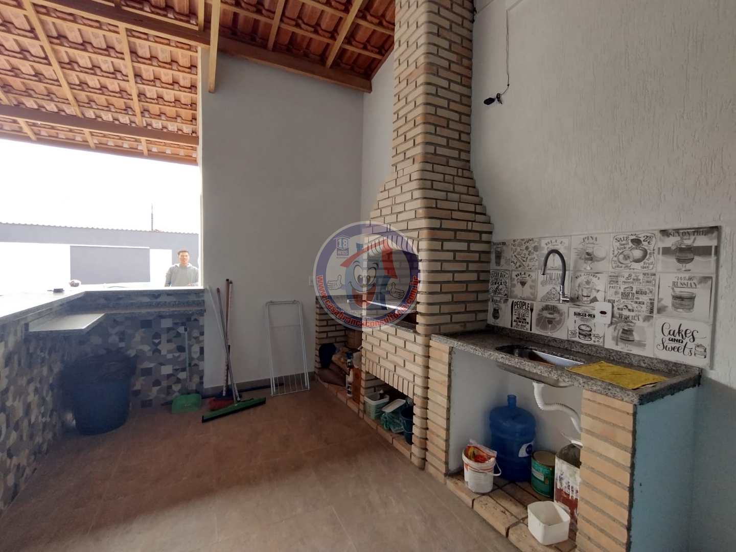 Casa à venda com 3 quartos, 100m² - Foto 30