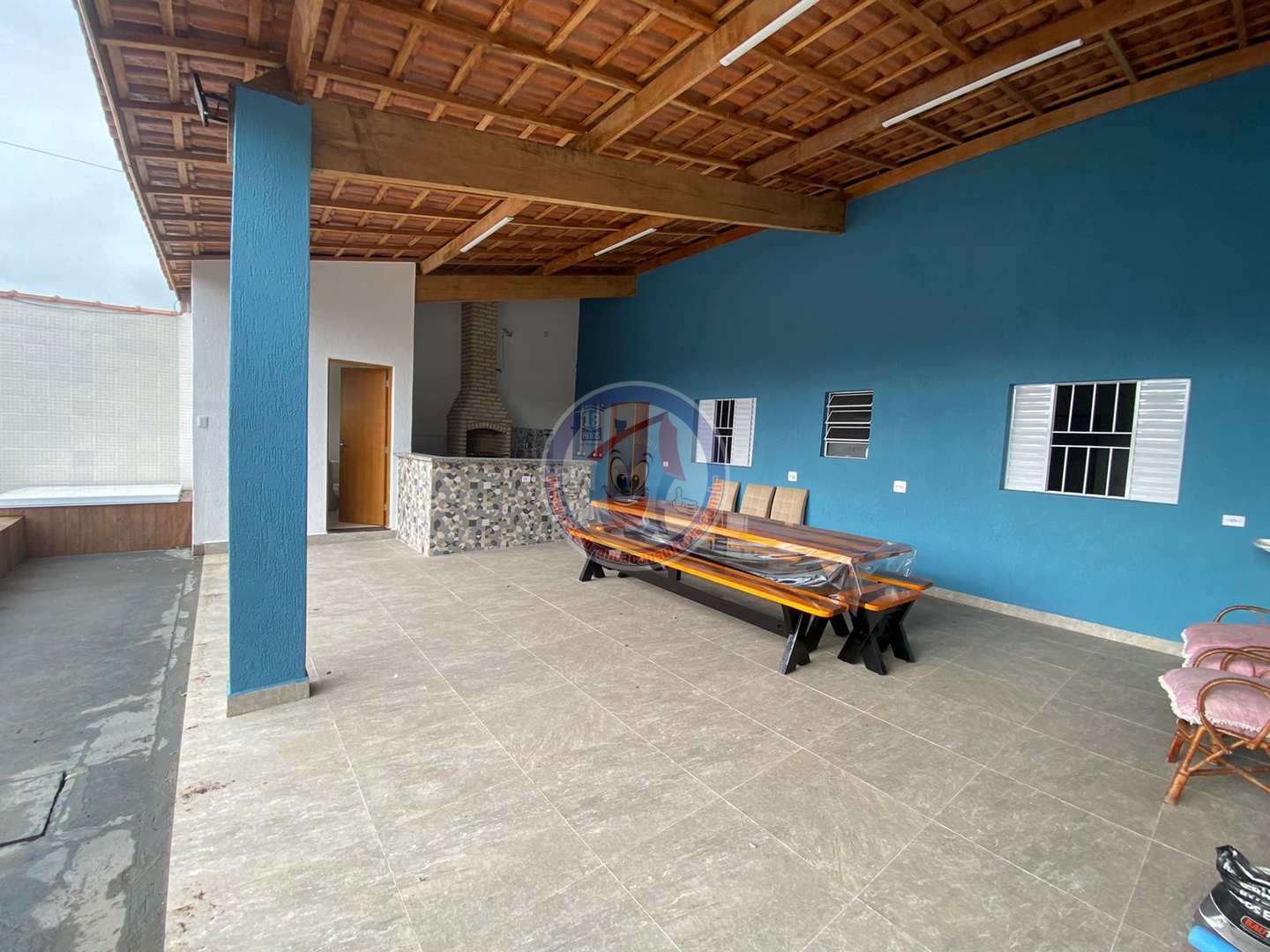 Casa à venda com 3 quartos, 100m² - Foto 27