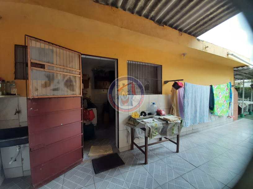 Casa à venda com 3 quartos, 171m² - Foto 11