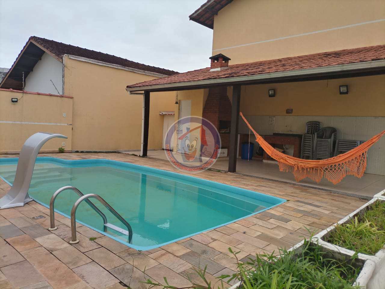 Sobrado à venda com 2 quartos, 78m² - Foto 1