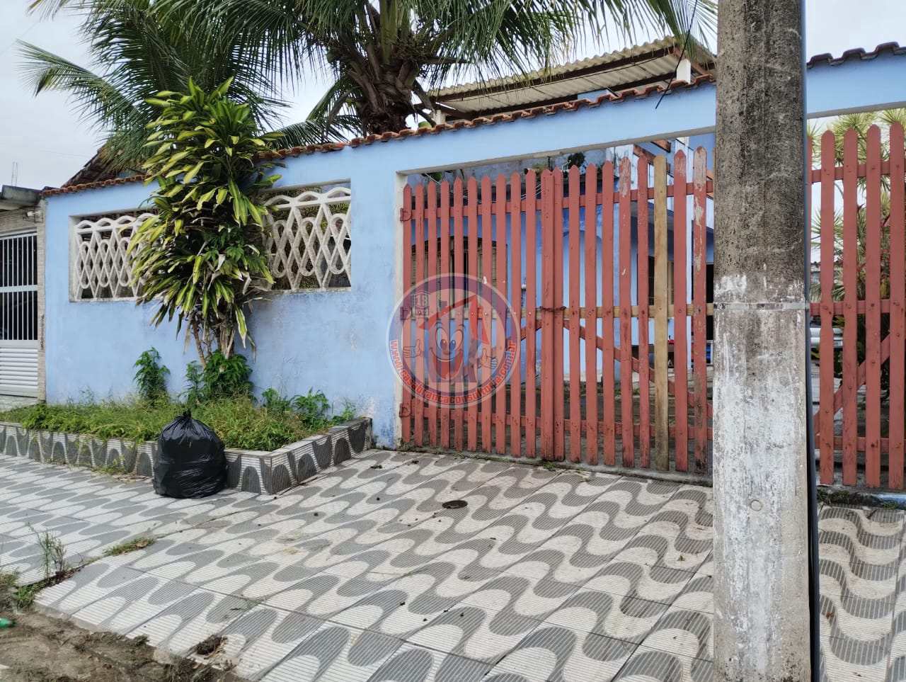 Sobrado à venda com 3 quartos, 140m² - Foto 1