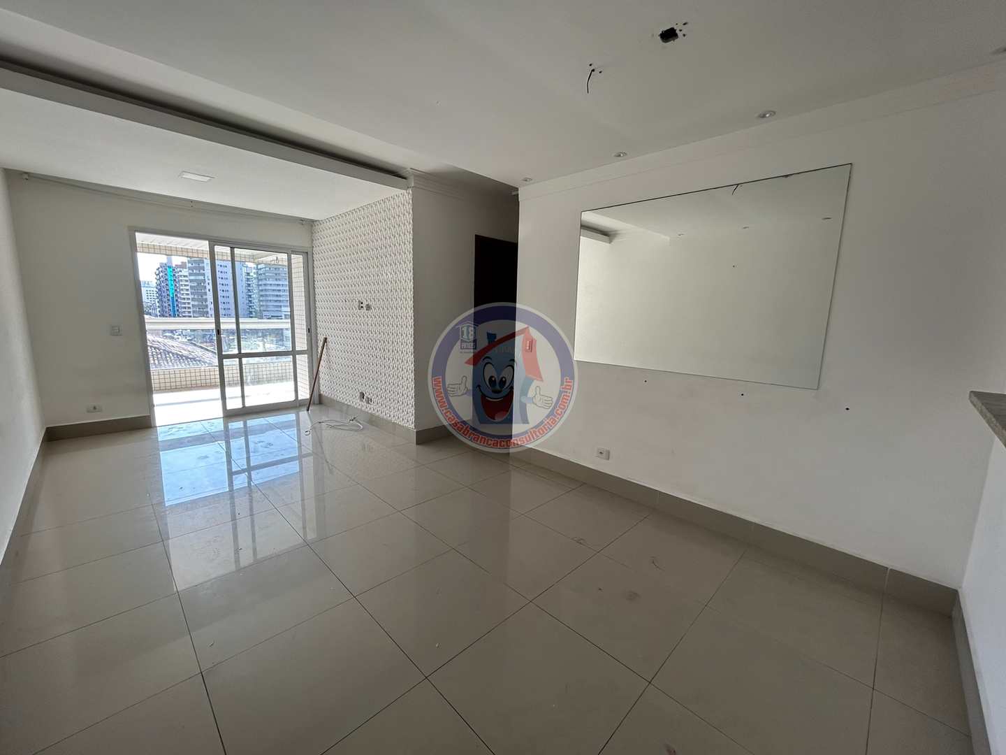 Apartamento à venda com 2 quartos, 96m² - Foto 11