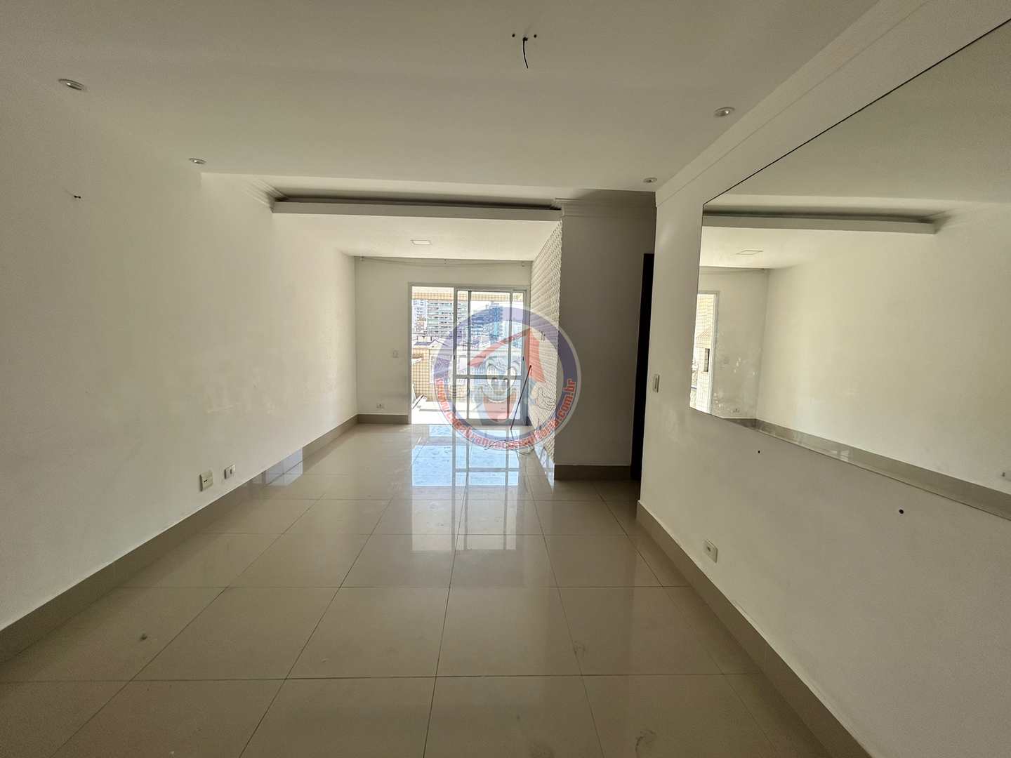 Apartamento à venda com 2 quartos, 96m² - Foto 12