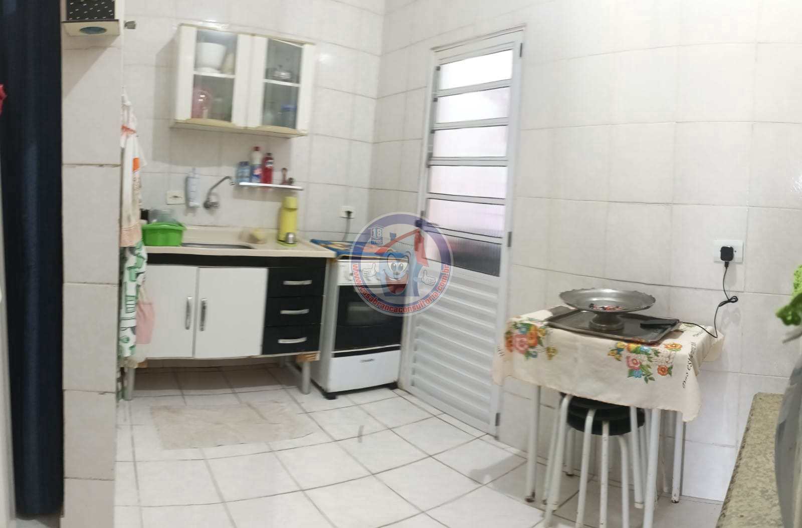 Sobrado à venda com 2 quartos, 68m² - Foto 4