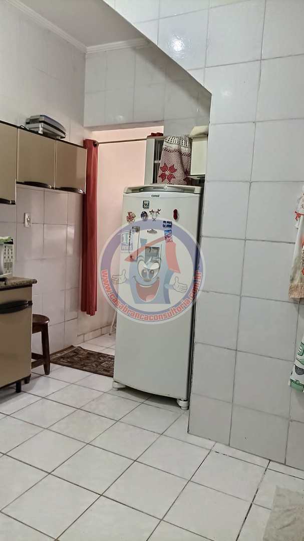 Sobrado à venda com 2 quartos, 68m² - Foto 3