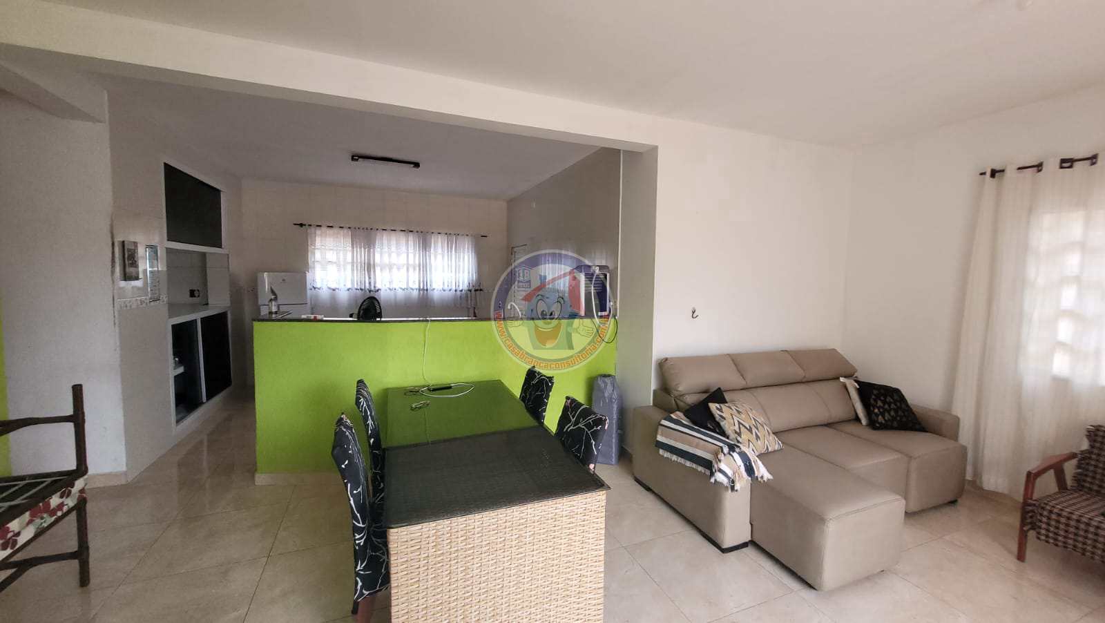 Sobrado à venda com 4 quartos, 167m² - Foto 1