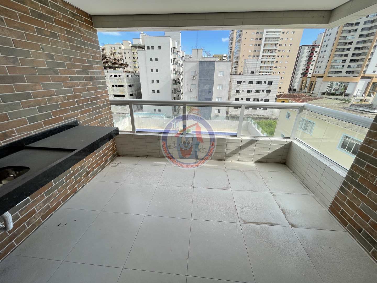 Apartamento à venda com 2 quartos, 69m² - Foto 4