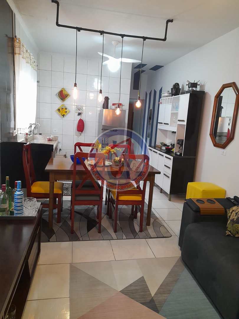 Casa à venda com 2 quartos, 67m² - Foto 8