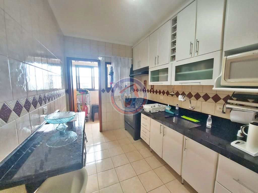 Apartamento à venda com 2 quartos, 80m² - Foto 3