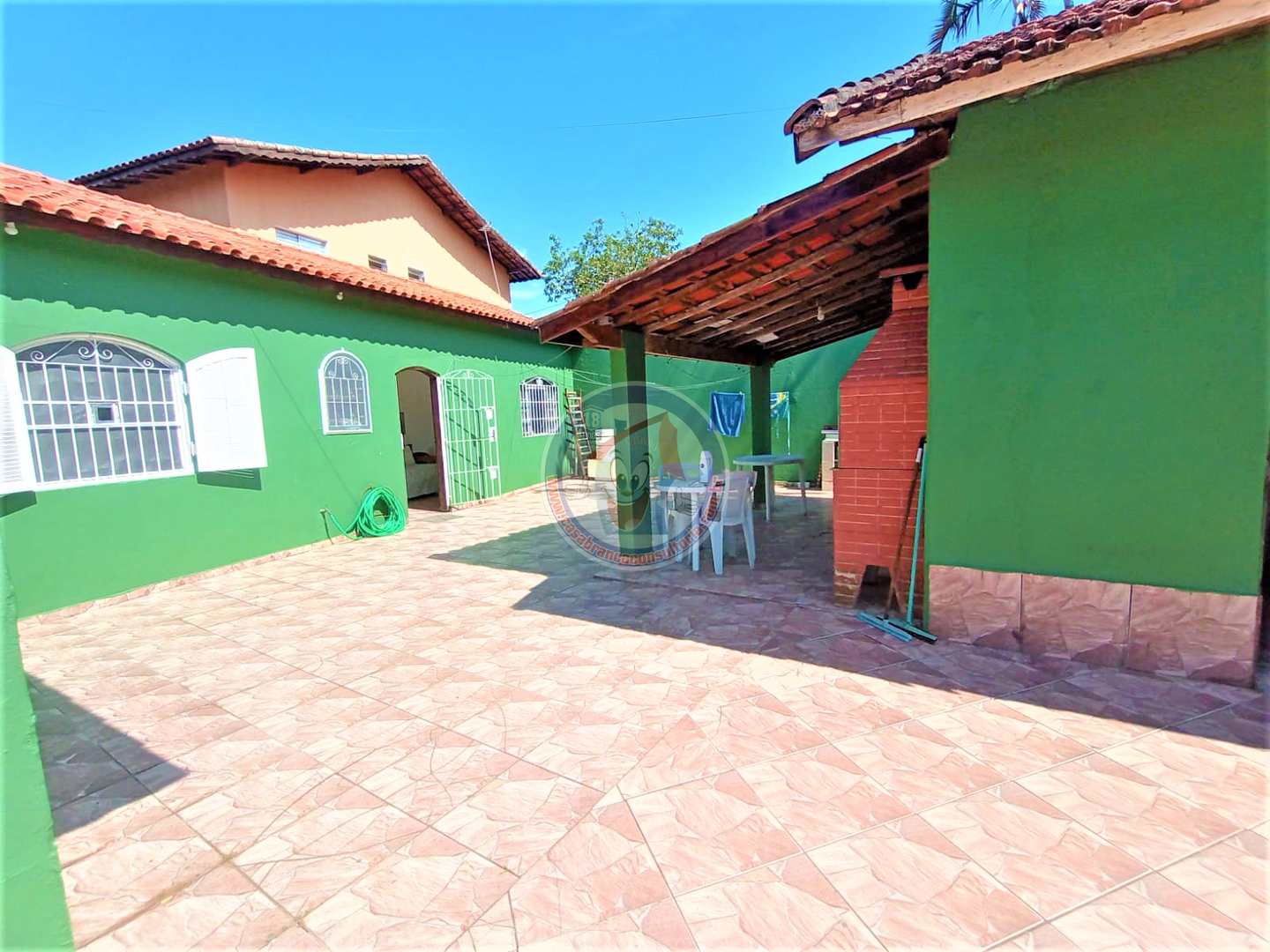 Casa à venda com 3 quartos, 180m² - Foto 9