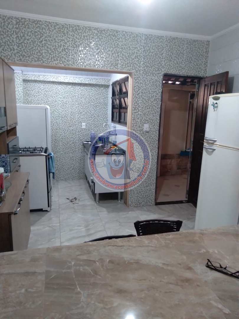 Casa de Condomínio à venda com 2 quartos, 70m² - Foto 2