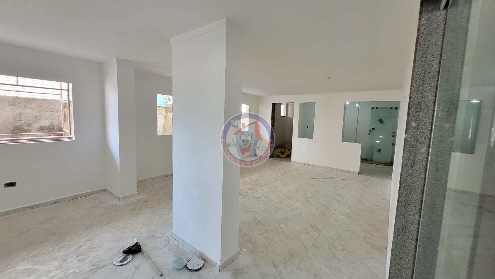 Apartamento à venda com 2 quartos, 67m² - Foto 4