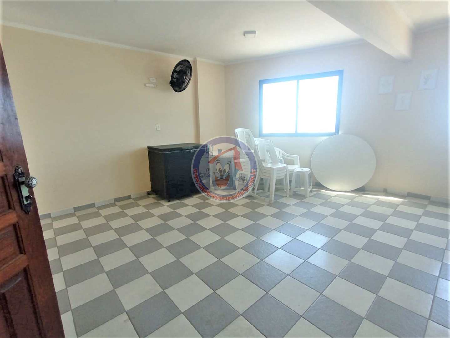 Apartamento à venda com 2 quartos, 90m² - Foto 23