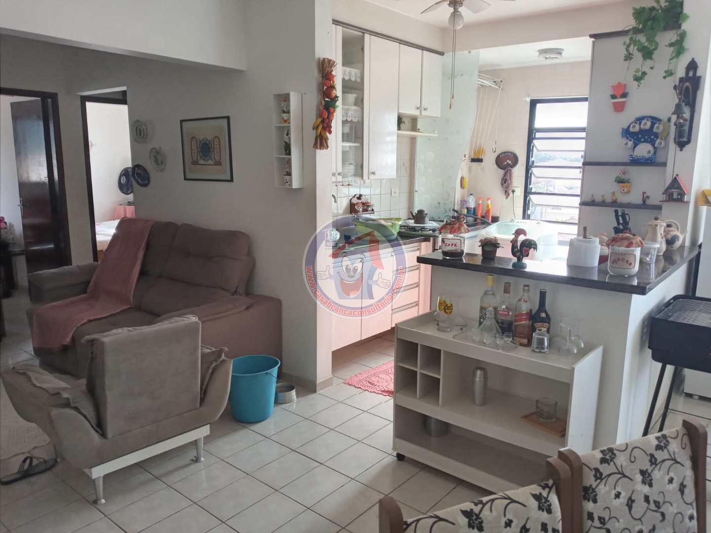 Apartamento à venda com 2 quartos, 111m² - Foto 1