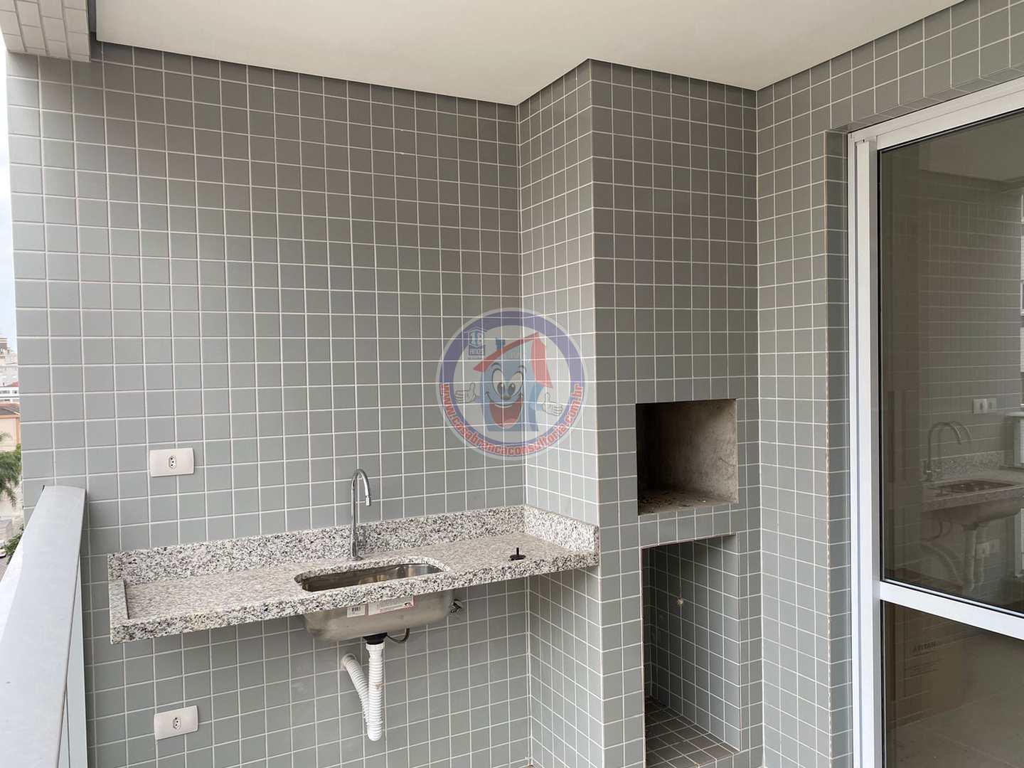 Apartamento à venda com 2 quartos, 64m² - Foto 12