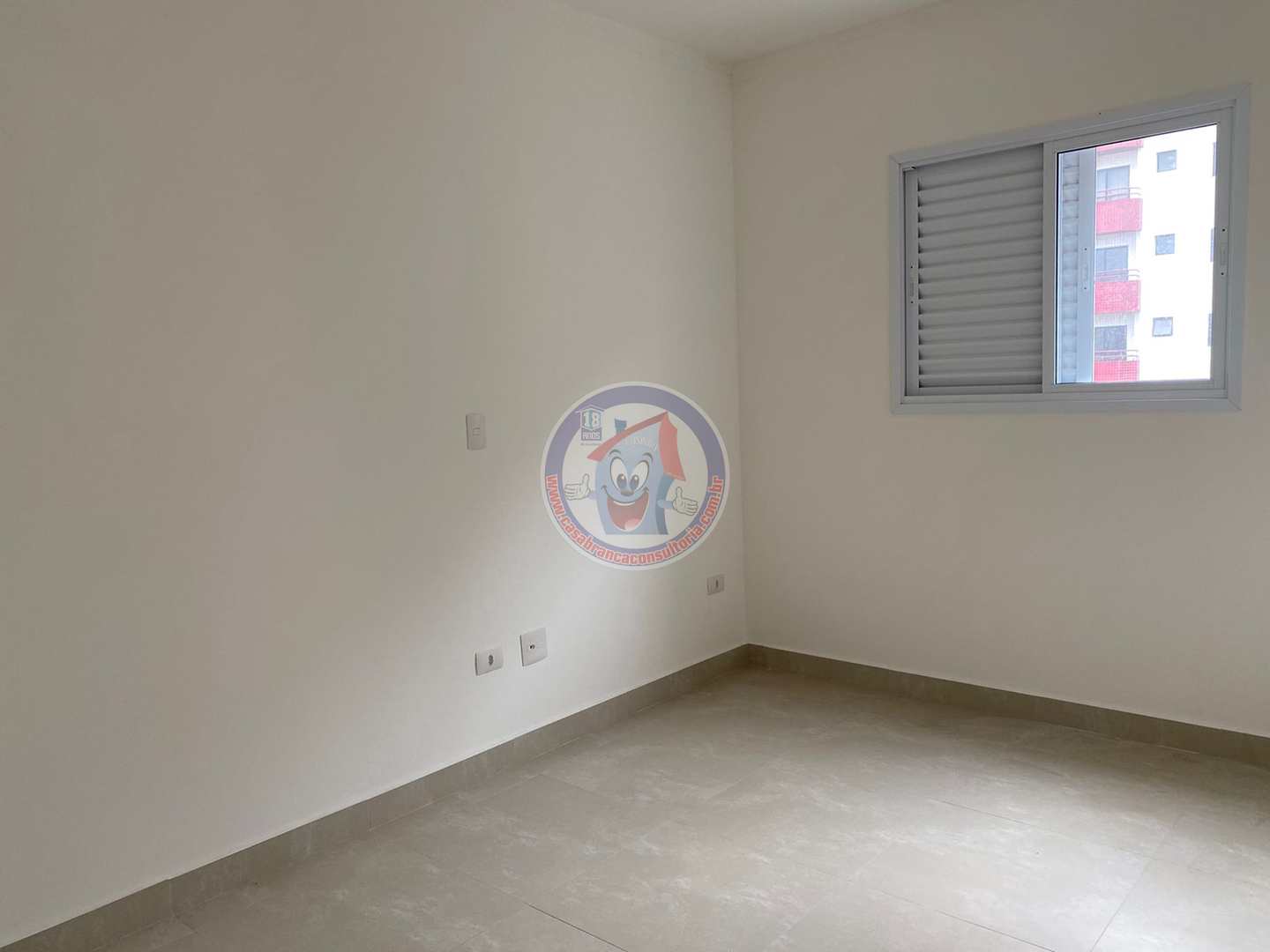 Apartamento à venda com 2 quartos, 64m² - Foto 9