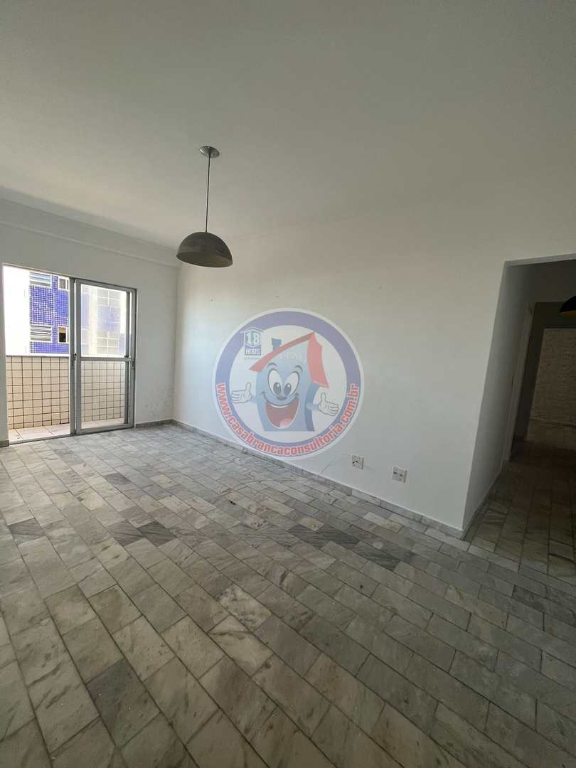 Apartamento à venda com 2 quartos, 70m² - Foto 2