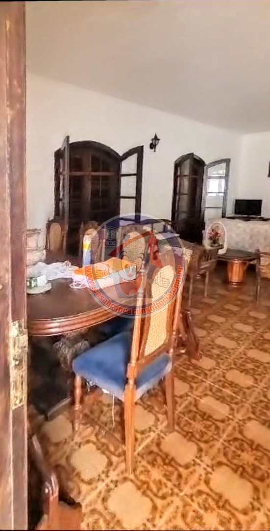 Casa à venda com 4 quartos, 266m² - Foto 21