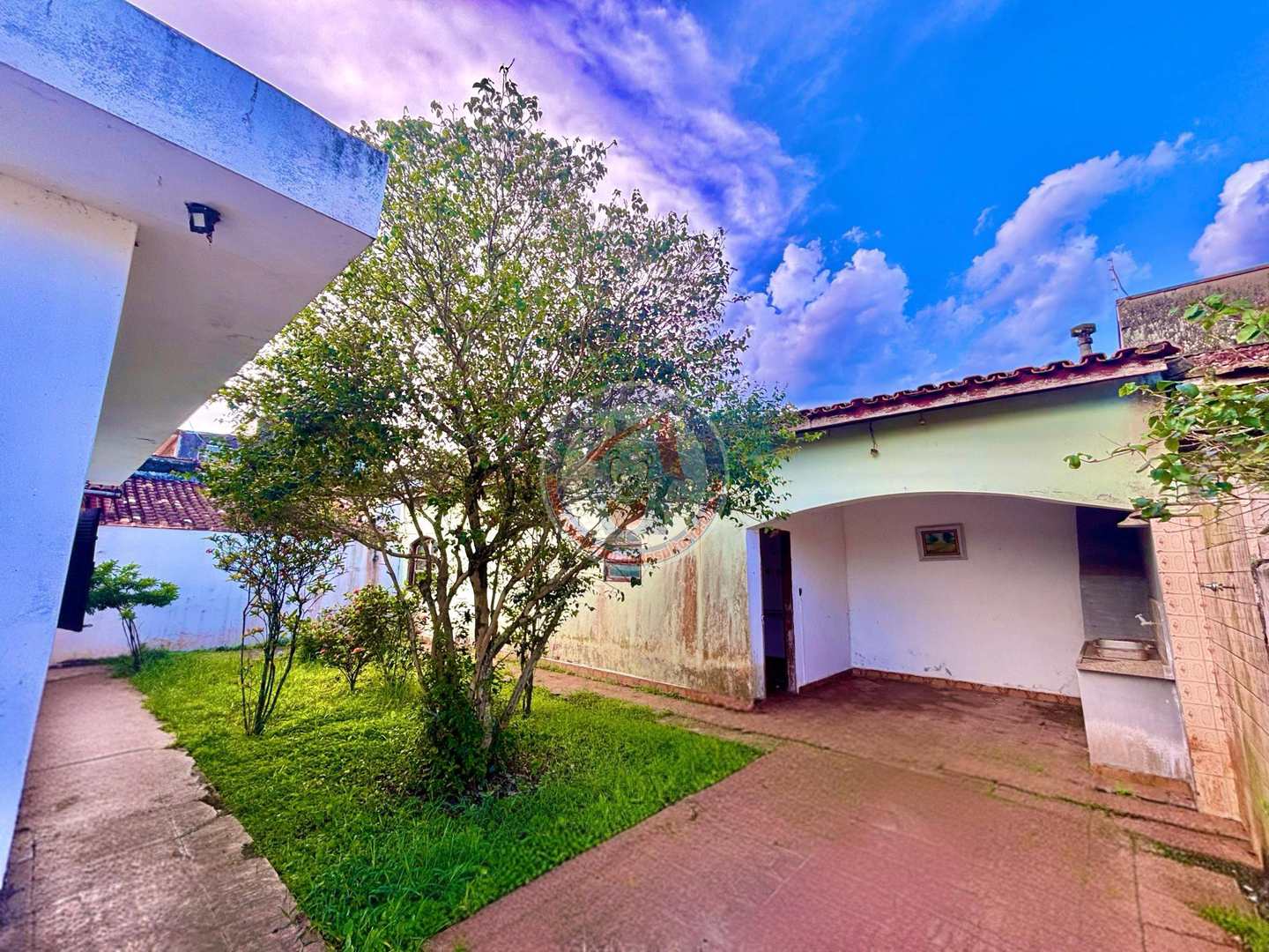 Casa à venda e aluguel com 4 quartos, 266m² - Foto 25