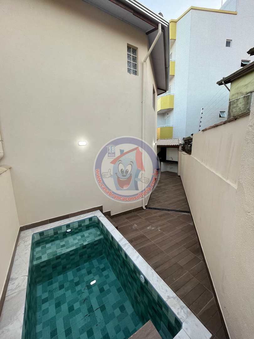 Sobrado à venda com 2 quartos, 125m² - Foto 1