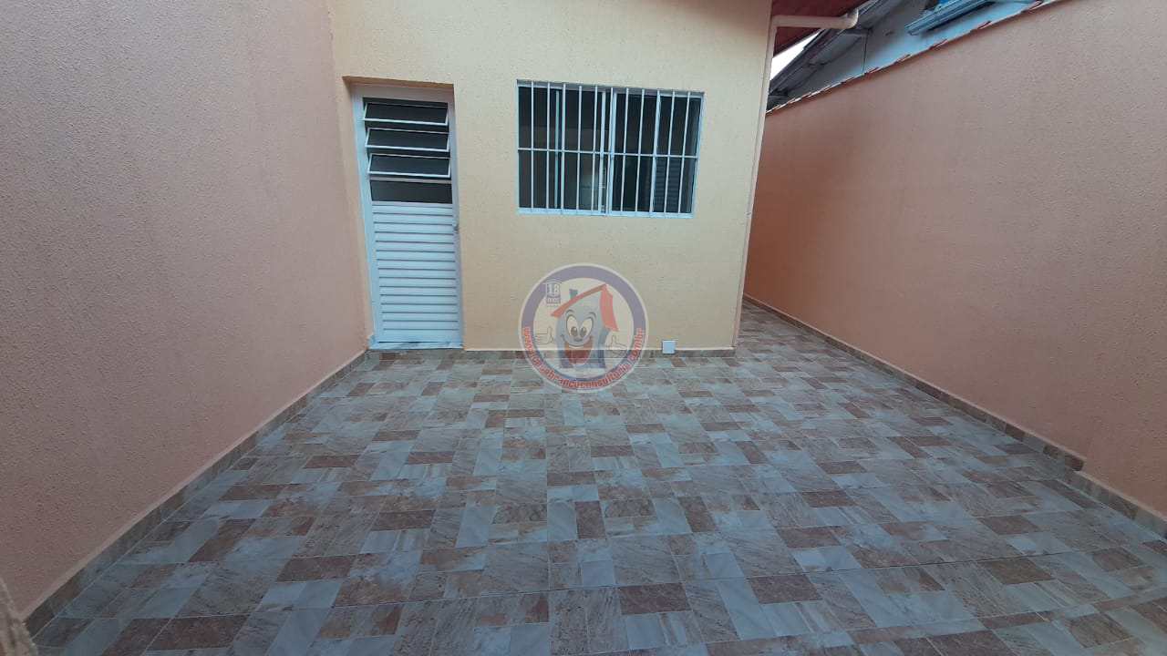 Casa à venda com 2 quartos, 98m² - Foto 4