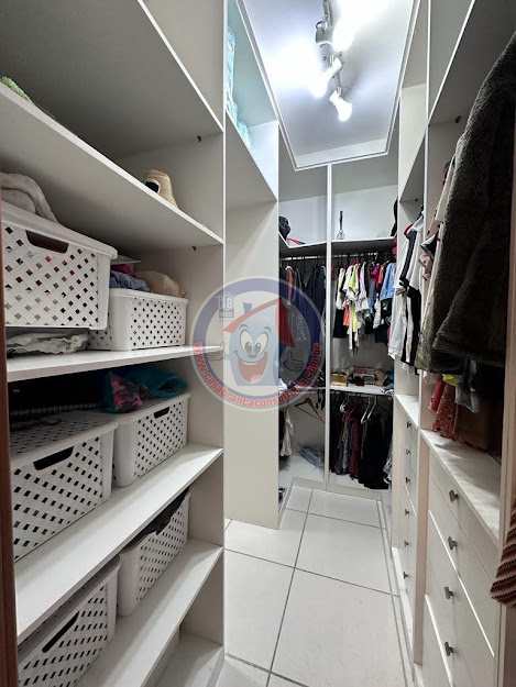 Apartamento à venda com 3 quartos, 128m² - Foto 32