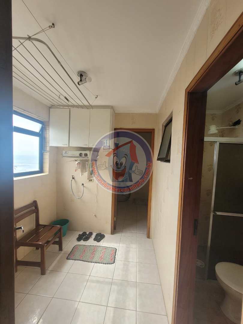 Apartamento à venda com 3 quartos, 184m² - Foto 7