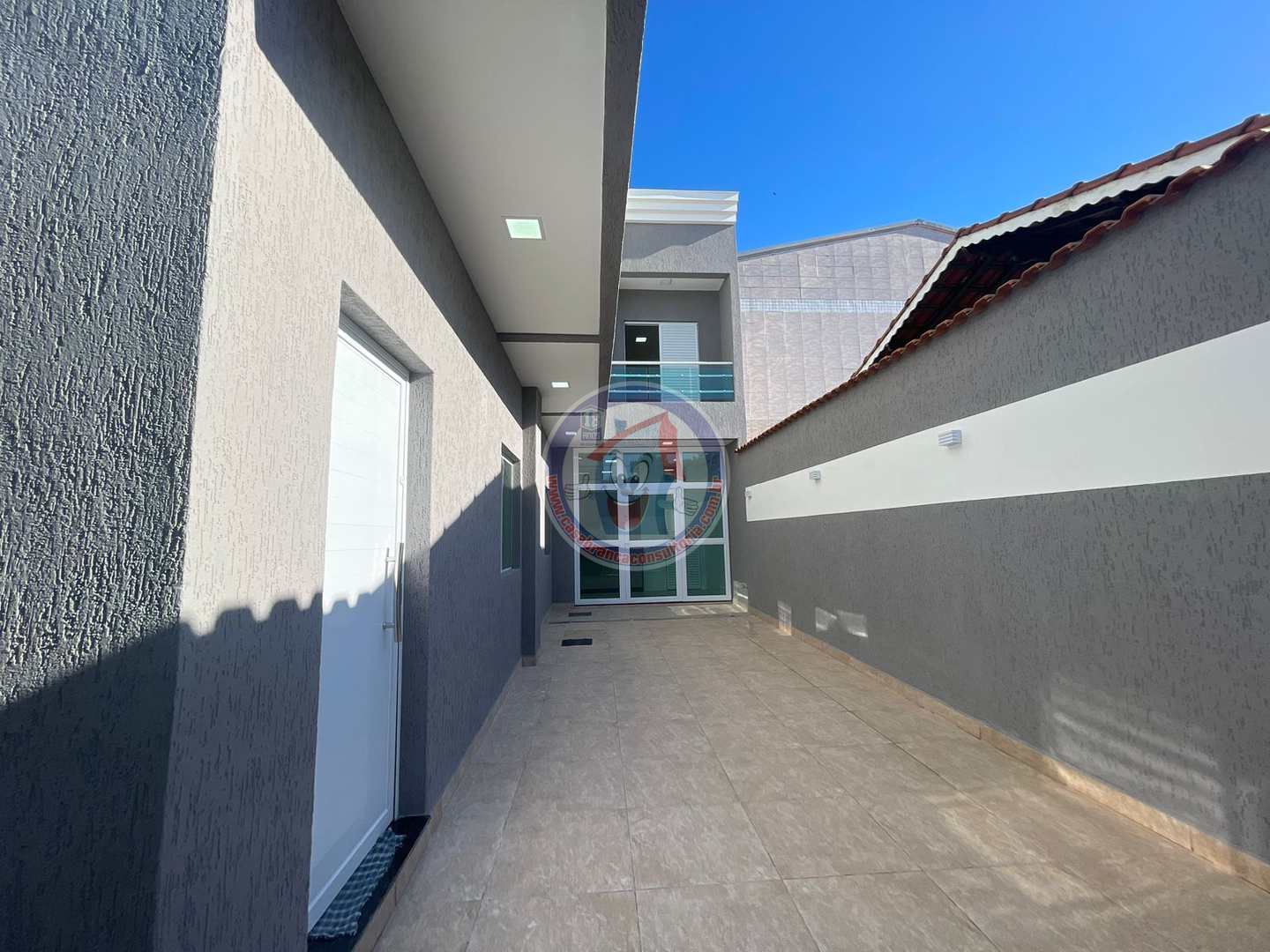 Sobrado à venda com 3 quartos, 130m² - Foto 2