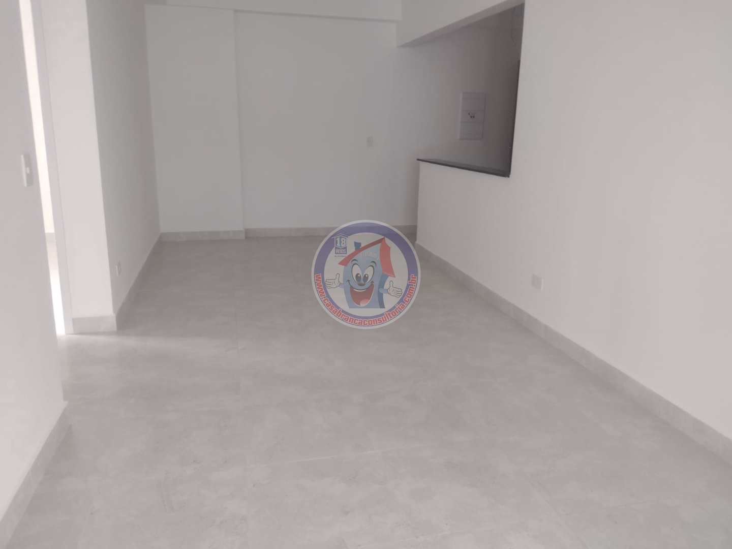 Apartamento à venda com 2 quartos, 78m² - Foto 3