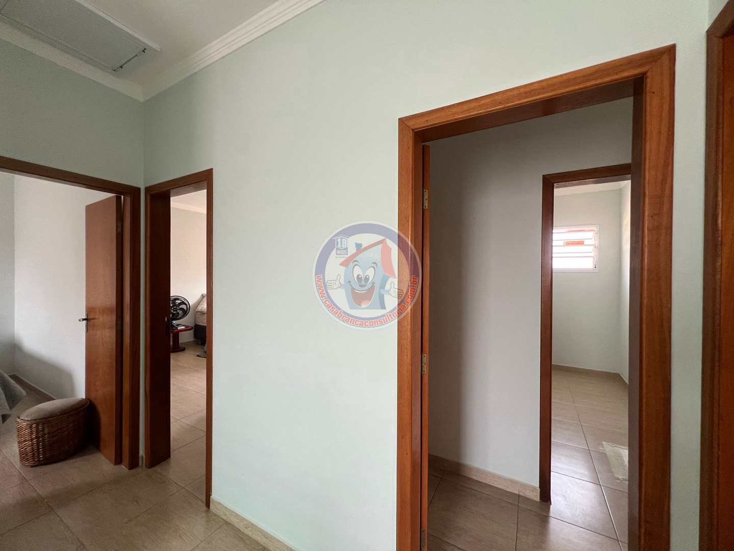 Sobrado à venda e aluguel com 5 quartos, 259m² - Foto 20