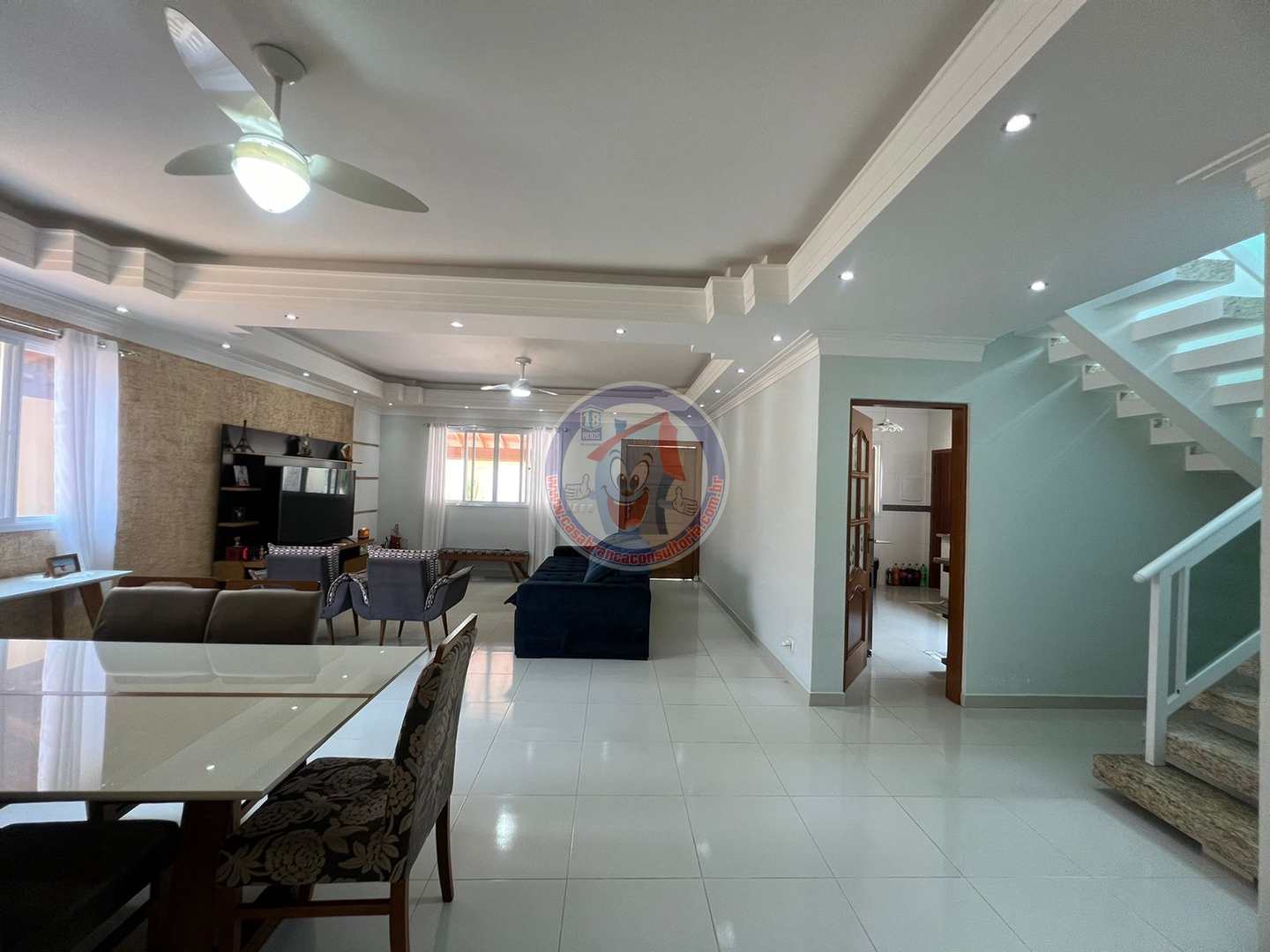 Sobrado à venda e aluguel com 5 quartos, 259m² - Foto 9