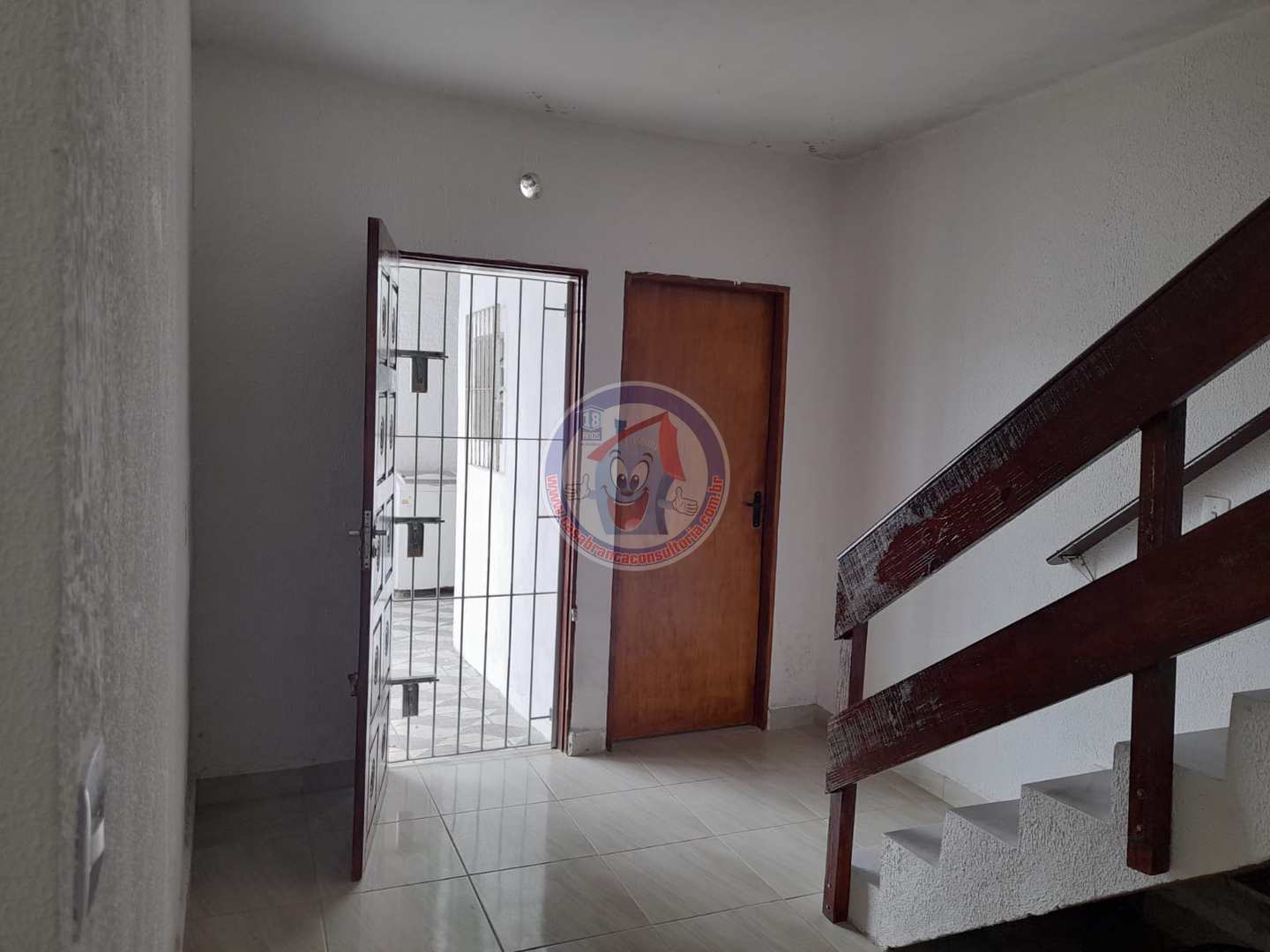 Sobrado à venda com 3 quartos, 128m² - Foto 2