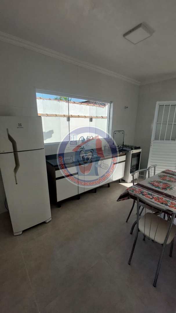 Casa à venda com 3 quartos, 90m² - Foto 10