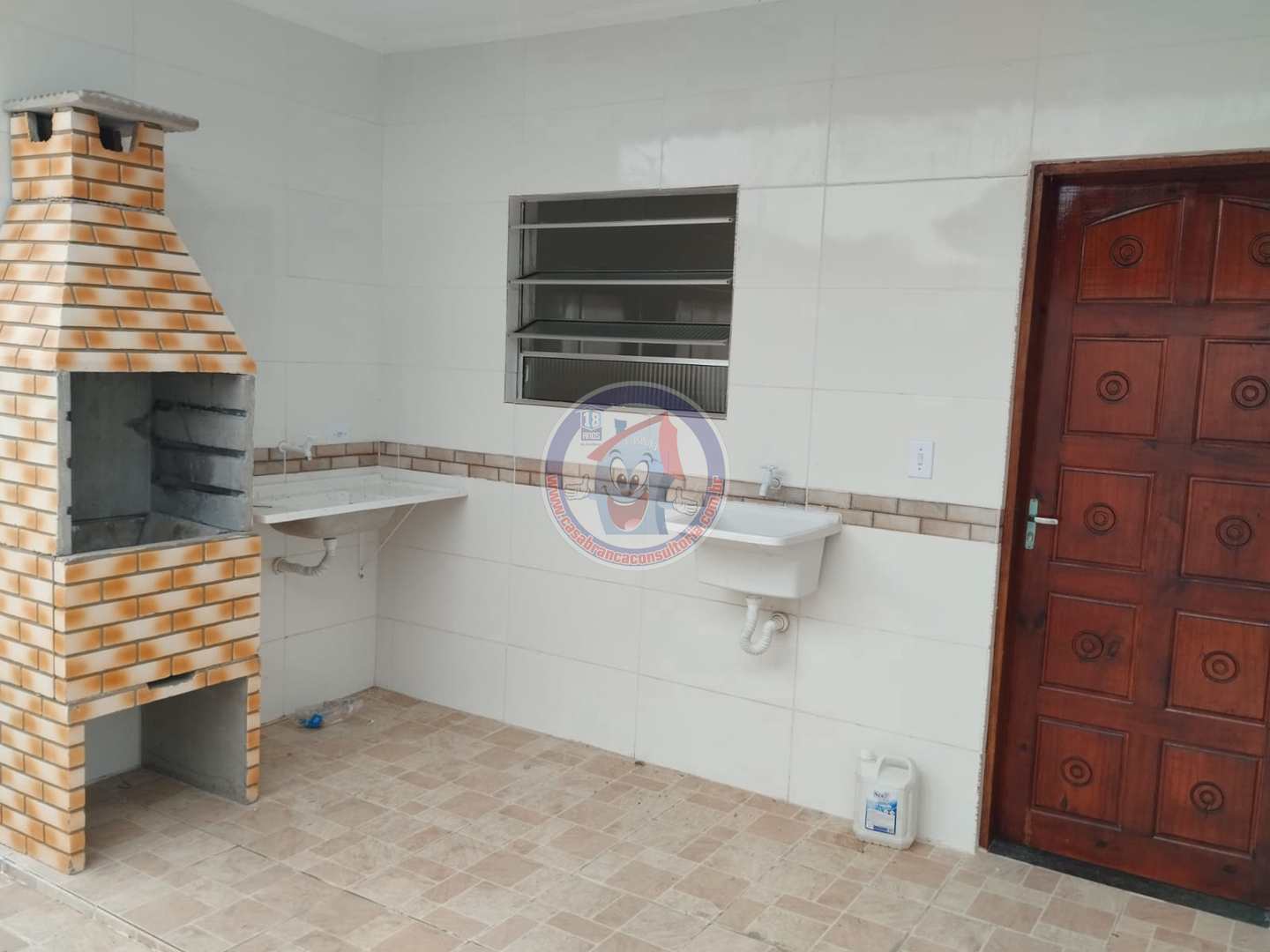 Casa à venda com 2 quartos, 65m² - Foto 19