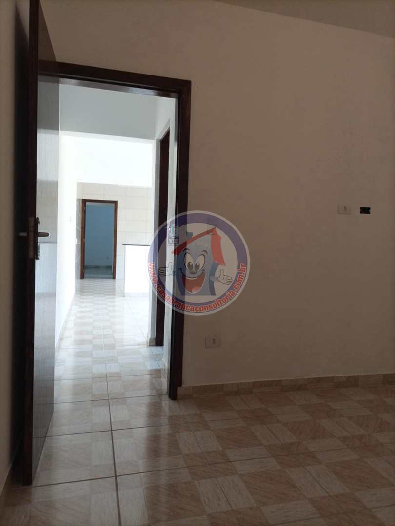 Casa à venda com 2 quartos, 66m² - Foto 12