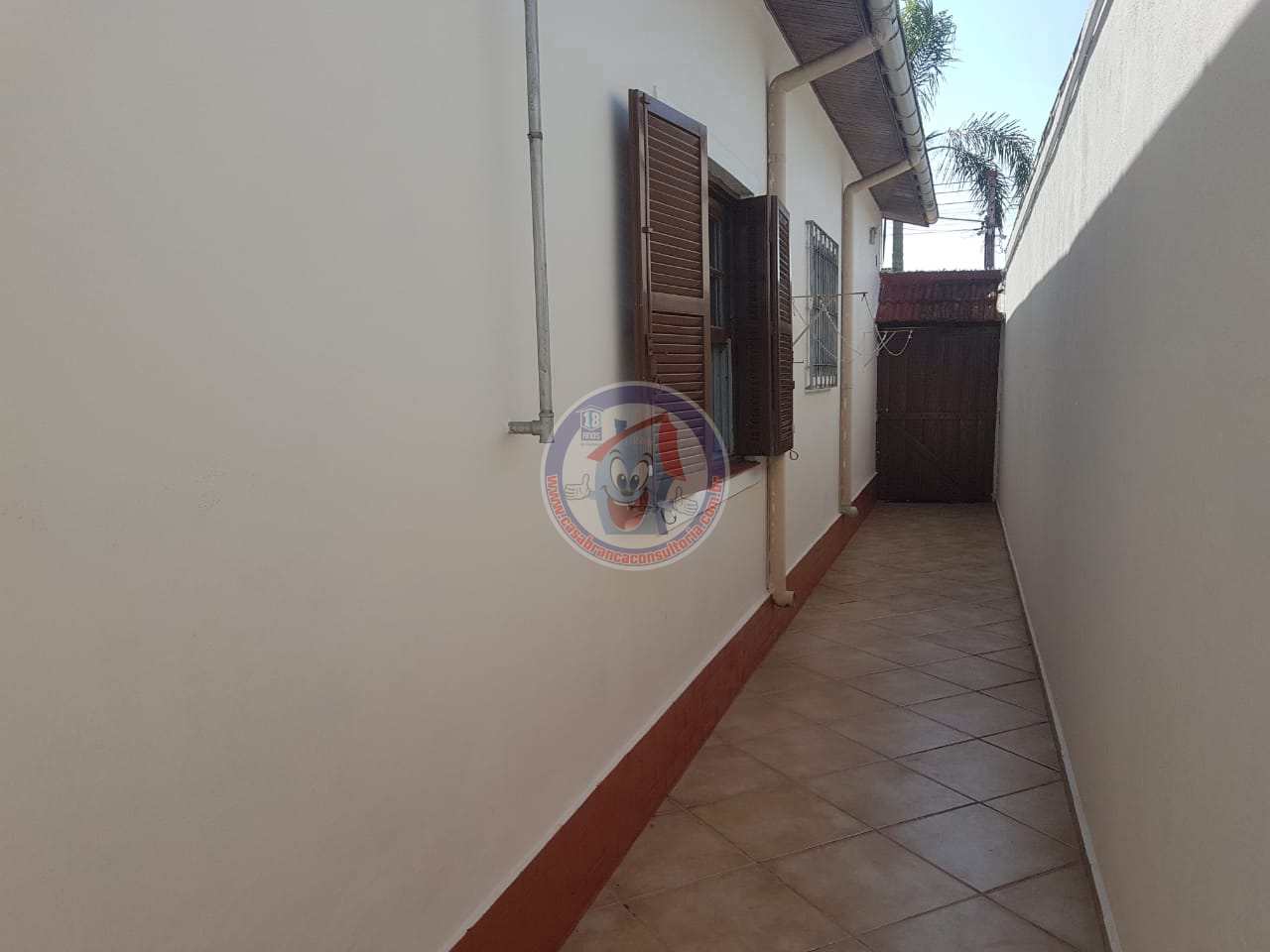 Casa à venda com 4 quartos, 120m² - Foto 16