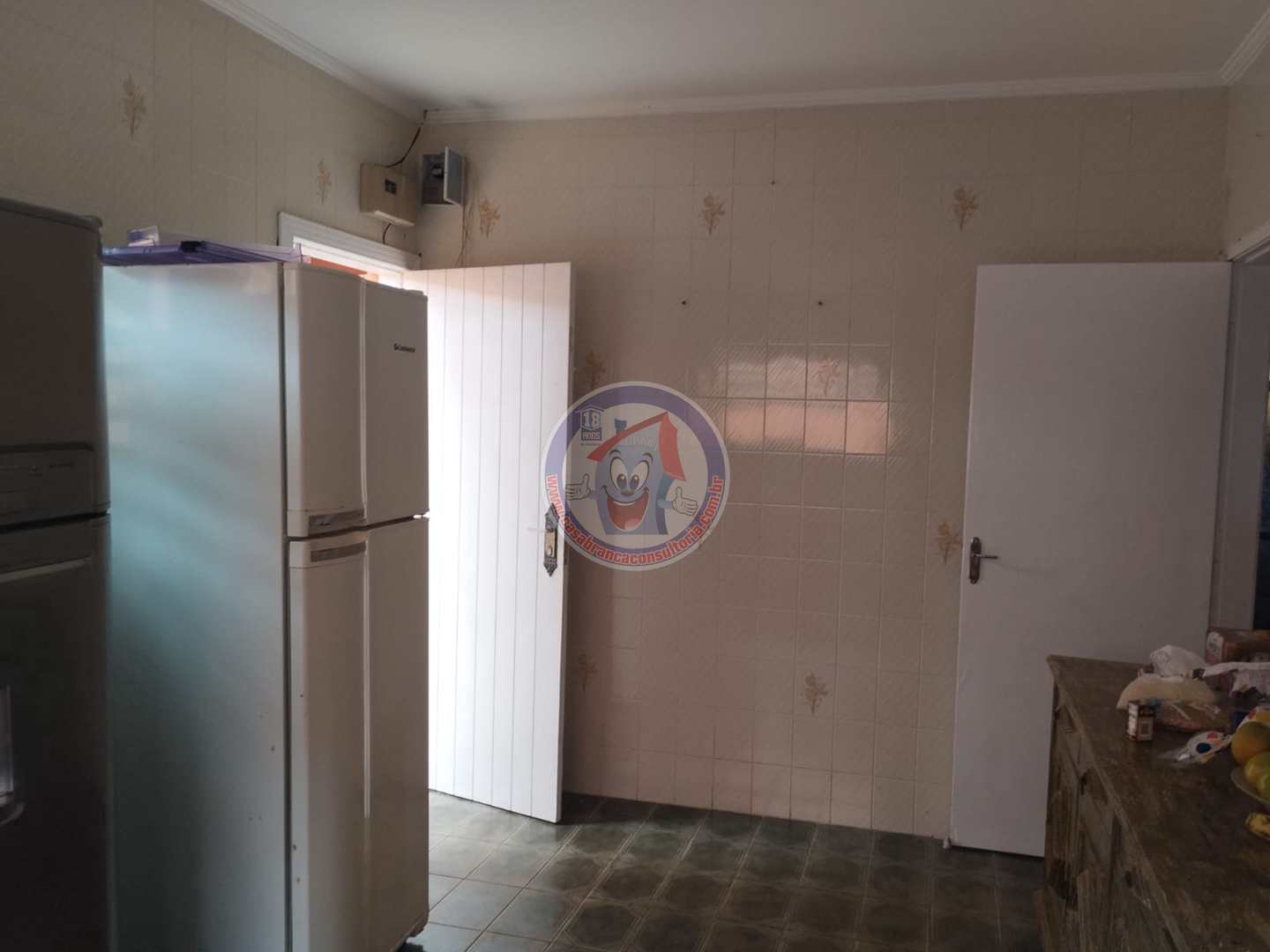 Casa à venda com 2 quartos, 175m² - Foto 25