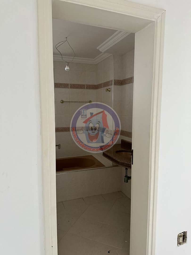 Apartamento à venda com 4 quartos, 224m² - Foto 19