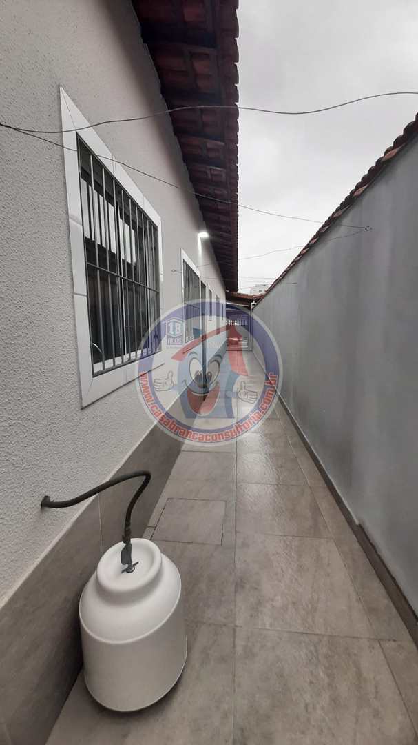 Casa à venda com 2 quartos, 80m² - Foto 12