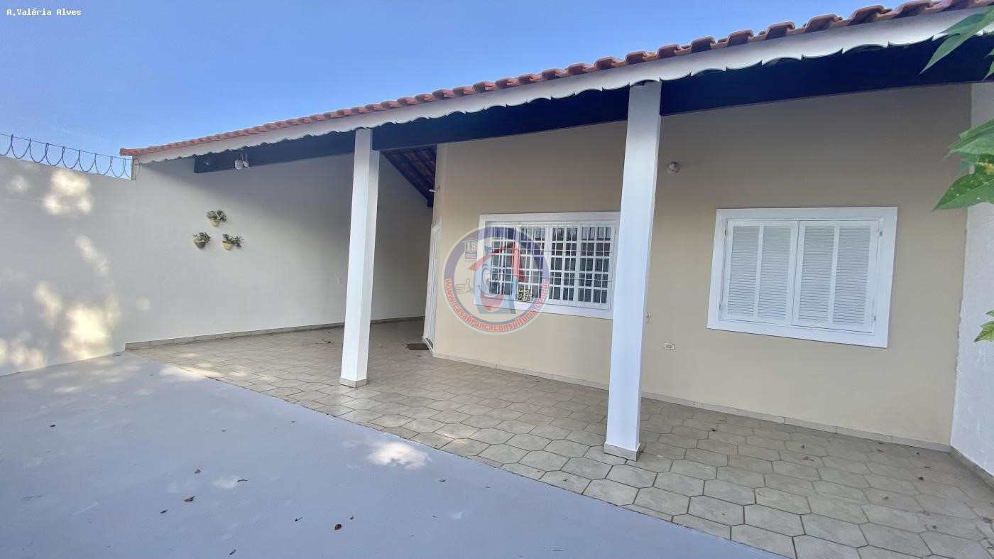 Casa à venda com 2 quartos, 130m² - Foto 4