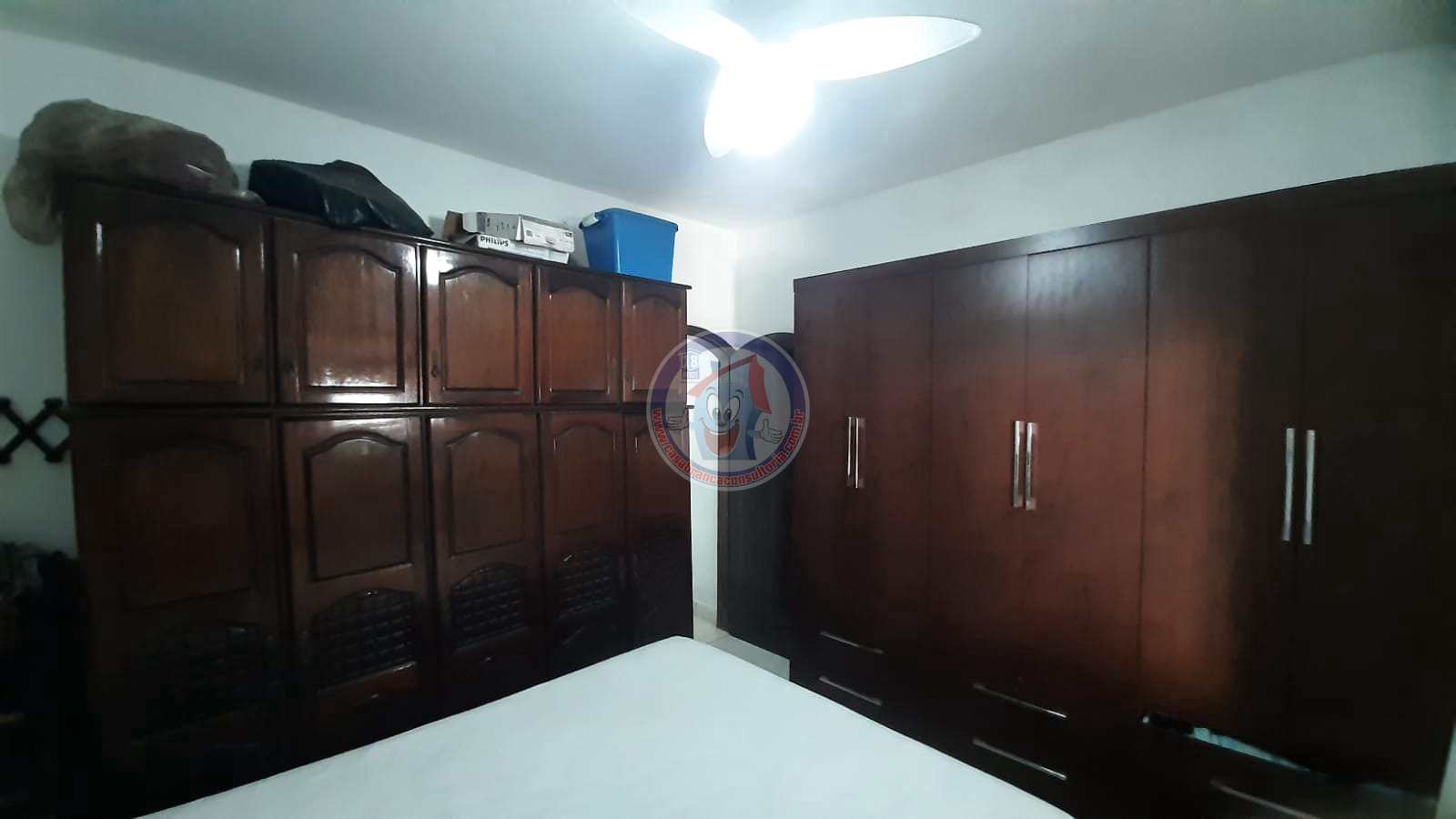 Casa à venda com 2 quartos, 101m² - Foto 15