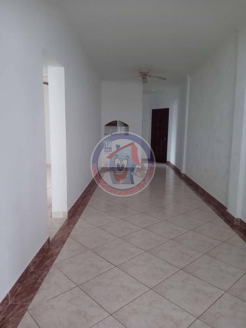 Apartamento à venda com 2 quartos, 70m² - Foto 3