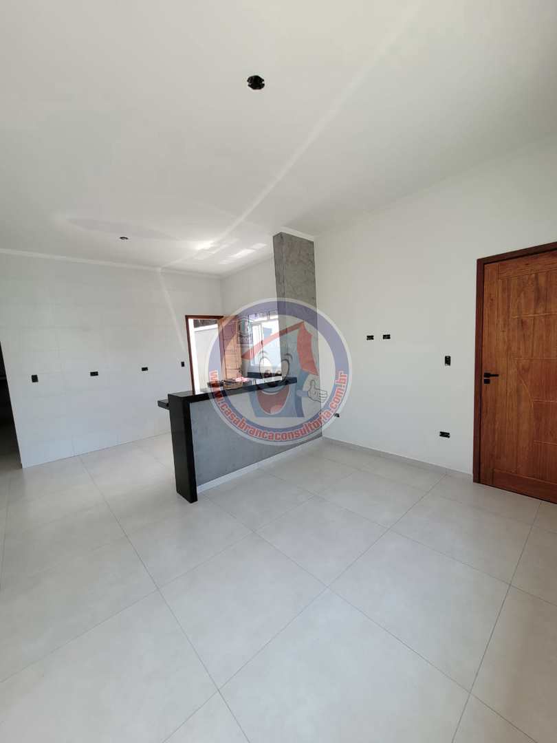 Casa à venda com 2 quartos, 74m² - Foto 8