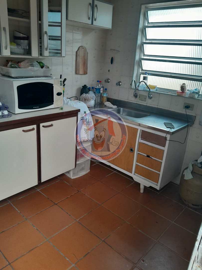 Casa à venda com 3 quartos, 70m² - Foto 9